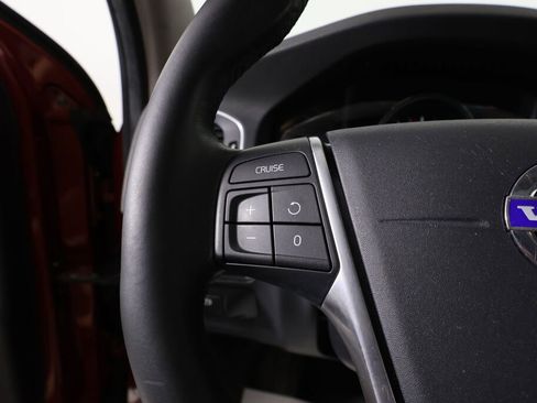 Used 2015 Volvo V60 T5 Premier image 31