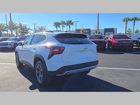 New 2026 Chevrolet Trax LT w/ Driver Confidence Package image 19