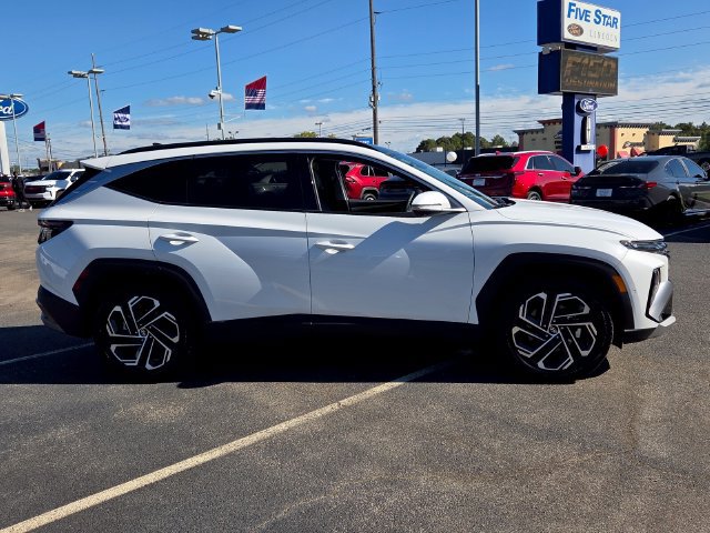 Used 2026 Hyundai Tucson Limited FWD image 9