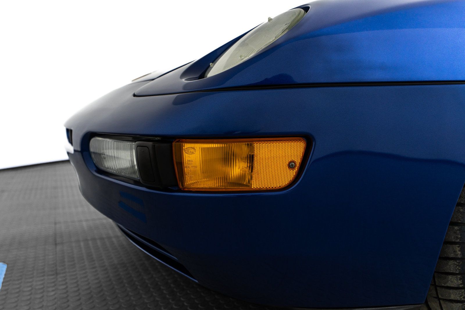 Used 1992 Porsche 968 Cabriolet RWD image 20