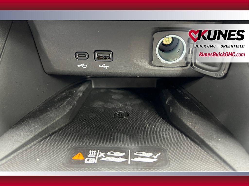 New 2026 Buick Envista Sport Touring w/ Convenience I Package FWD image 33