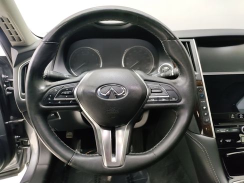 Used 2019 INFINITI Q50 Luxe w/ Essential Package (3.0T Luxe) image 16