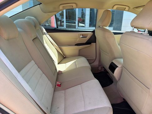Used 2016 Toyota Camry LE FWD image 20