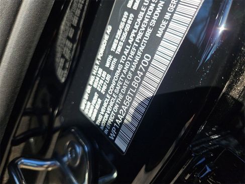 New 2026 Porsche Macan image 11