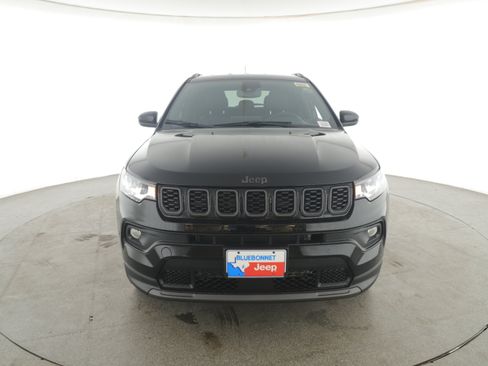 New 2026 Jeep Compass Latitude image 2