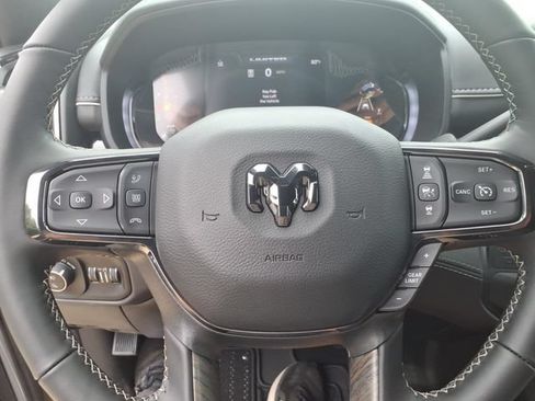 New 2026 RAM 2500 Limited AWD/4WD image 27