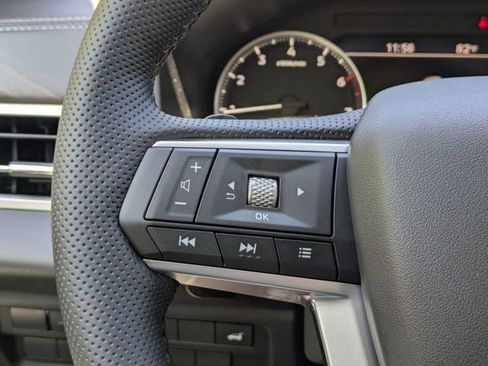 New 2026 Mitsubishi Outlander SE FWD image 28