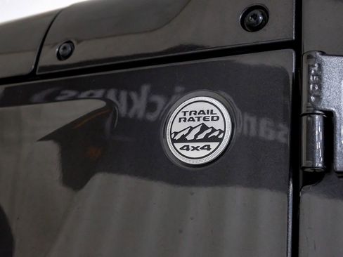 Used 2020 Jeep Gladiator Sport w/ Quick Order Package 24S image 42