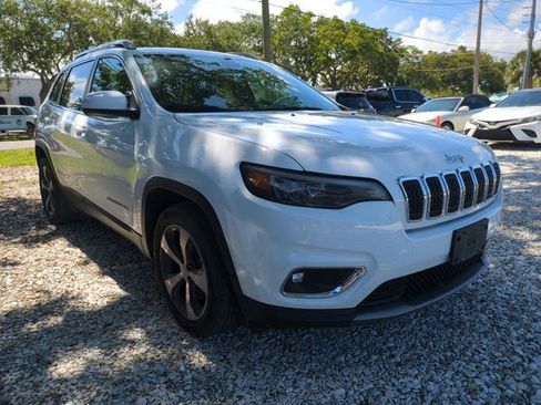 Used 2019 Jeep Cherokee Limited FWD image 1