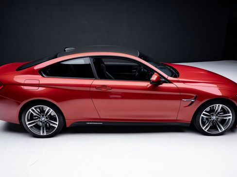 Used 2018 BMW M4 Coupe image 37