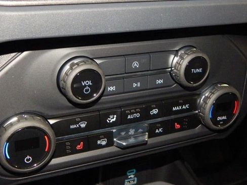 New 2025 Ford Bronco Big Bend image 24