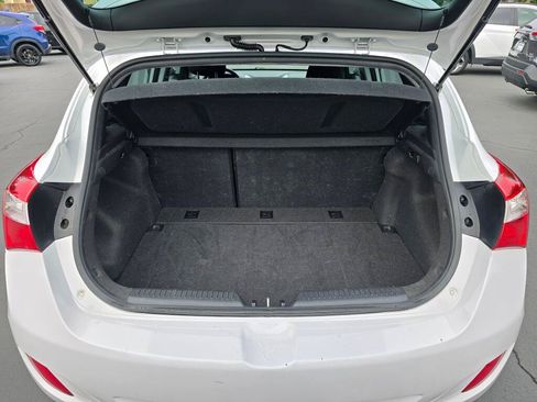 Used 2013 Hyundai Elantra GT w/ Touch & Go Pkg FWD image 5