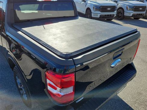 Certified 2022 Ford Maverick XLT image 10