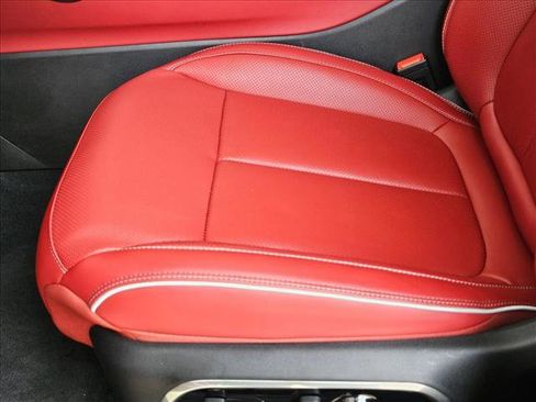 New 2025 Jeep Wagoneer S Launch Edition image 4