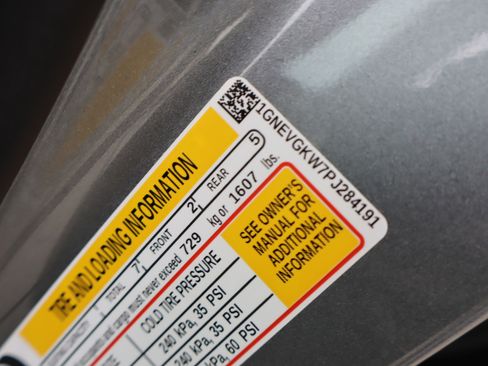 Certified 2023 Chevrolet Traverse LT w/ LPO, Floor Liner Package image 43