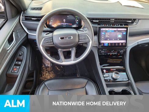 Used 2024 Jeep Grand Cherokee Limited 4xe image 5