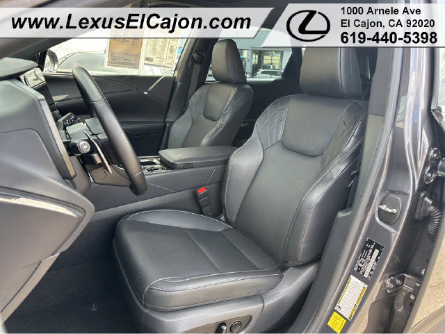 Used 2025 Lexus RX 350 Premium w/ Accessory Package (Z1) FWD image 7