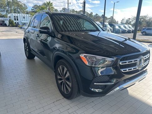 Used 2025 Mercedes-Benz GLE 350 4MATIC image 3