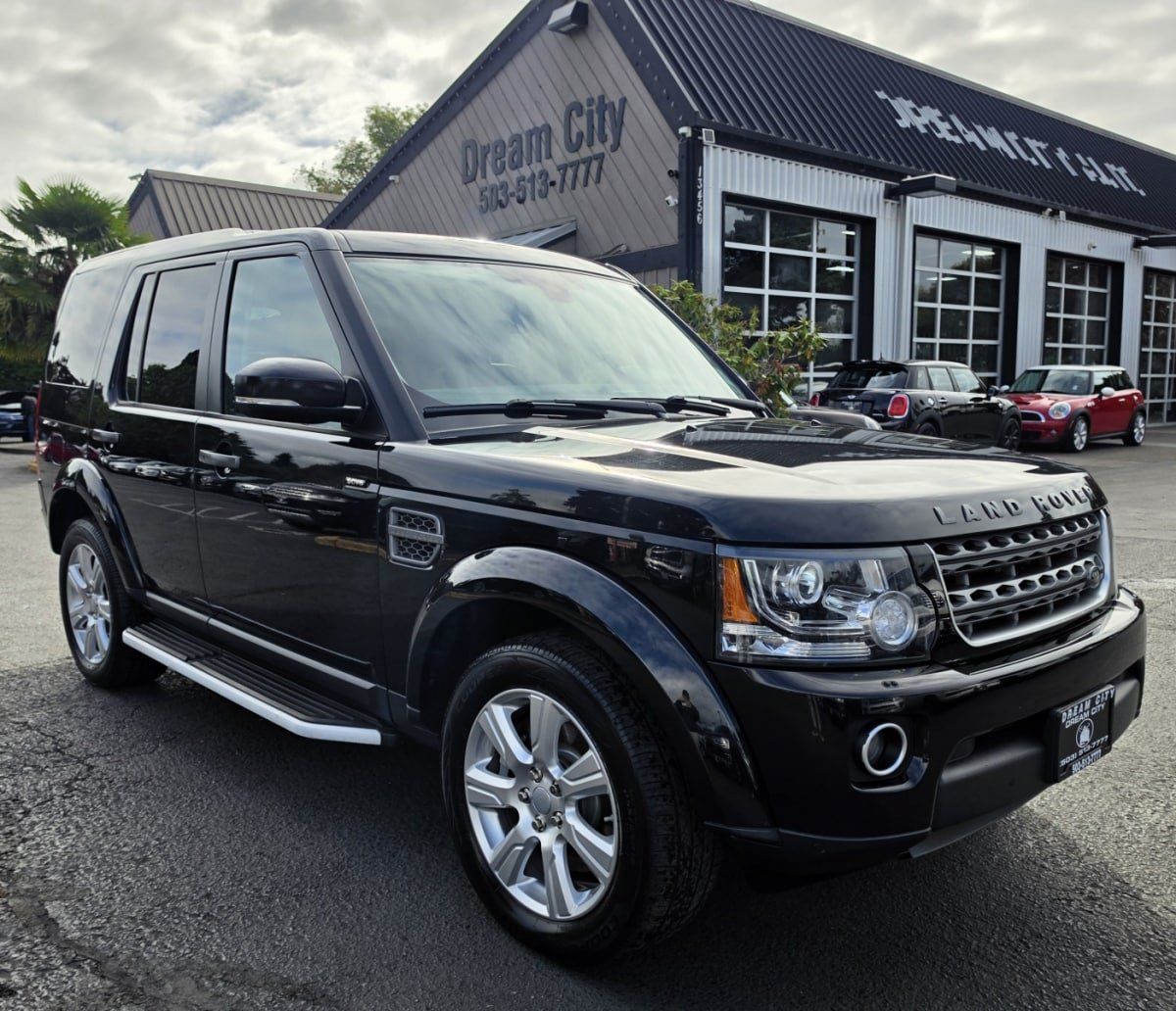 Used 2016 Land Rover LR4 HSE Silver Edition AWD/4WD image 1