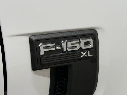 Used 2024 Ford F150 XL image 36