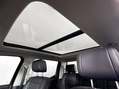 Used 2023 Toyota Tundra Limited w/ Power Package image 6