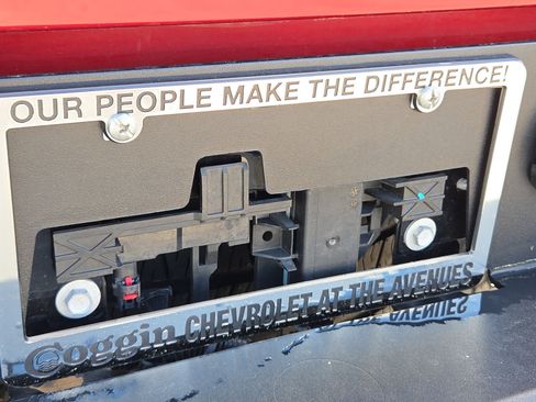 Used 2025 Chevrolet Silverado 1500 LT Trail Boss w/ Convenience Package II image 25