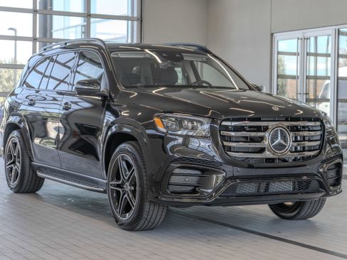 New 2026 Mercedes-Benz GLS 450 4MATIC image 21