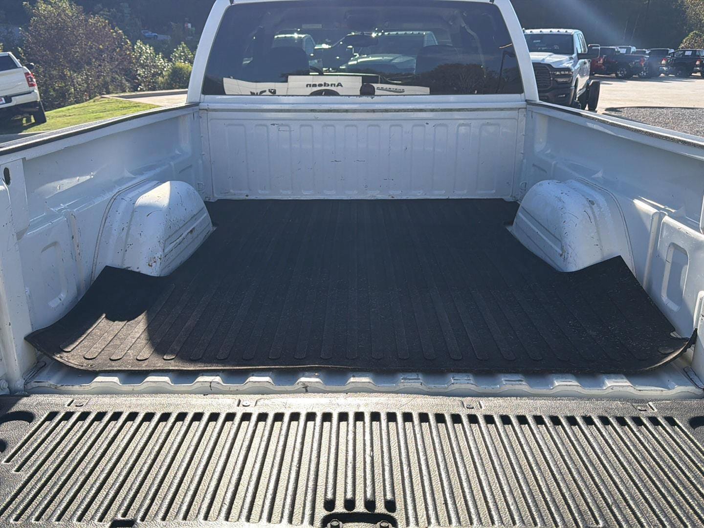 Used 2004 GMC Sierra 1500 SLT w/ Safe And Sound Package AWD/4WD image 25