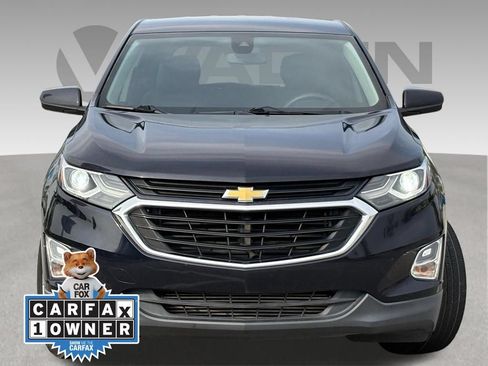 Used 2020 Chevrolet Equinox LT FWD image 2