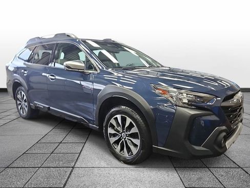 Used 2024 Subaru Outback Touring image 3