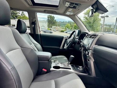 Certified 2024 Toyota 4Runner SR5 Premium w/ Moonroof Package AWD/4WD image 16