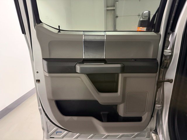 Used 2019 Ford F250 XLT w/ XLT Premium Package AWD/4WD image 19