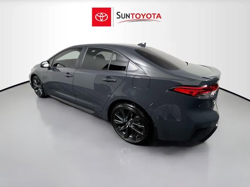 Used 2025 Toyota Corolla SE image 6