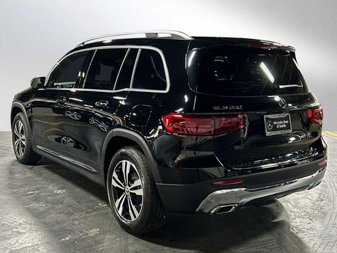 New 2026 Mercedes-Benz GLB 250 4MATIC image 5