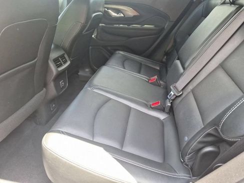 Used 2023 GMC Terrain SLT AWD/4WD image 24