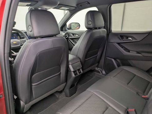 New 2026 Chevrolet Equinox LT AWD/4WD image 18