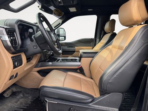 Used 2024 Ford F250 Lariat w/ Lariat Ultimate Package image 9