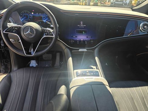 Used 2024 Mercedes-Benz EQS 450+ SUV image 21