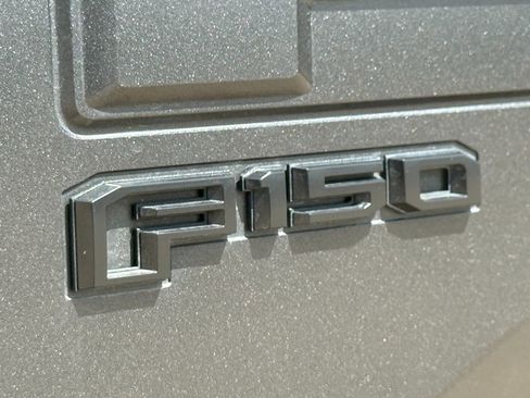 Used 2017 Ford F150 Raptor w/ Equipment Group 802A Luxury image 8