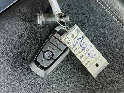 Used 2023 Ford F250 Lariat w/ Sport Appearance Package image 35