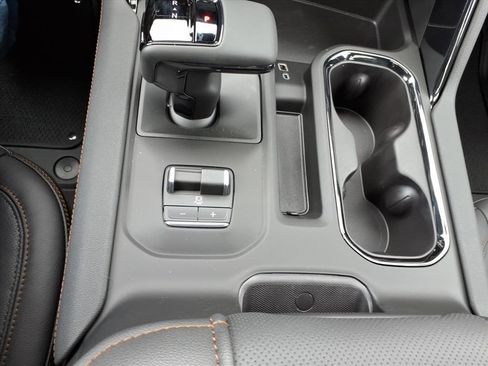 New 2026 GMC Sierra 1500 AT4 w/ AT4 Premium Package image 27