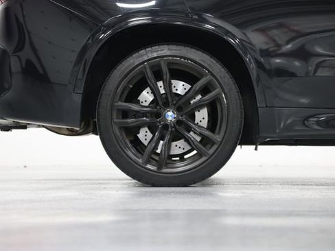 Used 2018 BMW X5 M AWD/4WD image 21