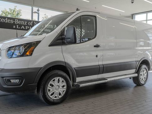 Used 2025 Ford Transit 250 Low Roof w/ Exterior Upgrade Package RWD image 3