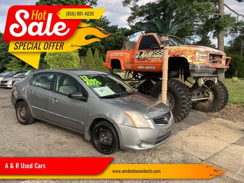 Used 2012 Nissan Sentra 2.0 S FWD image 1