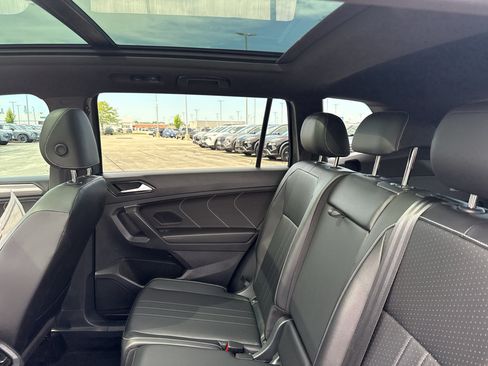 Used 2024 Volkswagen Tiguan SE R-Line w/ MDO Package, Two-Row AWD/4WD image 34