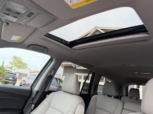Used 2017 Honda Pilot EX-L image 28