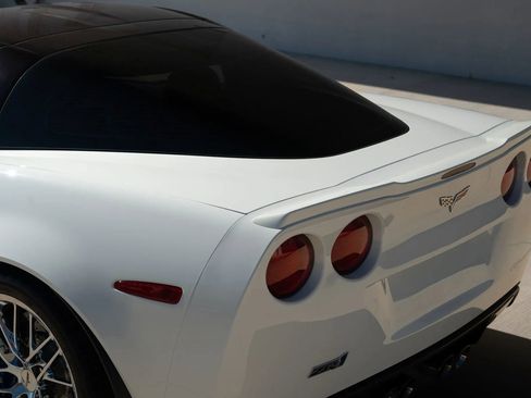 Used 2010 Chevrolet Corvette ZR1 w/ Preferred Equipment Group RWD image 80
