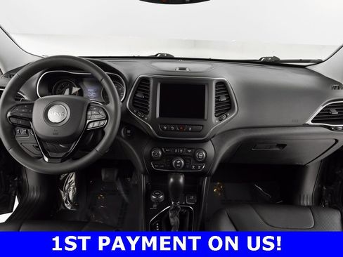 Certified 2023 Jeep Cherokee Altitude Lux image 2