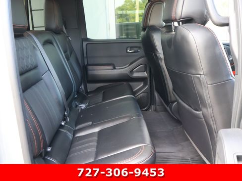 Used 2024 Nissan Frontier PRO-4X w/ Pro Premium Package AWD/4WD image 18