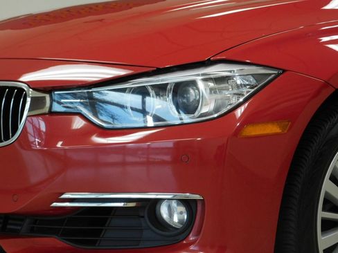 Used 2015 BMW 328i xDrive Wagon AWD/4WD image 14